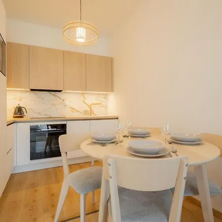 Szemesbay By Bltn * Balatonszárszó